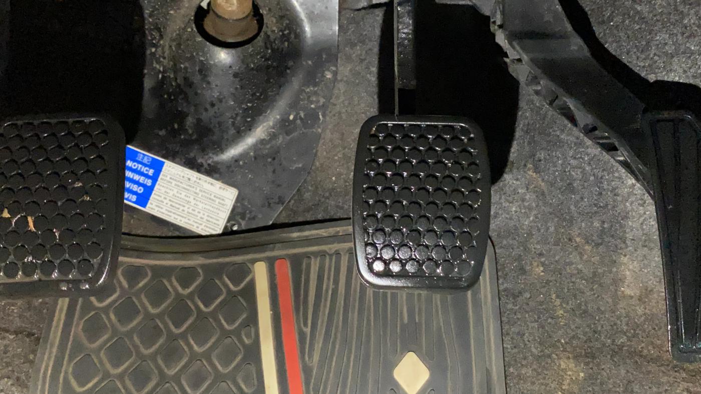 2016 Maruti Alto K10 VXI, Petrol, Manual, 85,333 km, Pedals