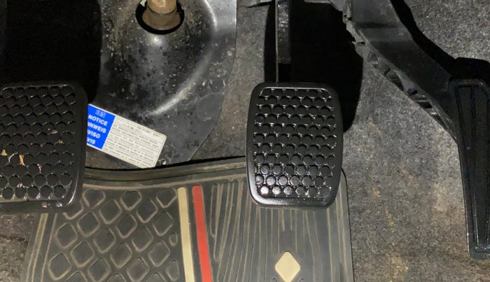 2016 Maruti Alto K10 VXI, Petrol, Manual, 85,333 km, Pedals