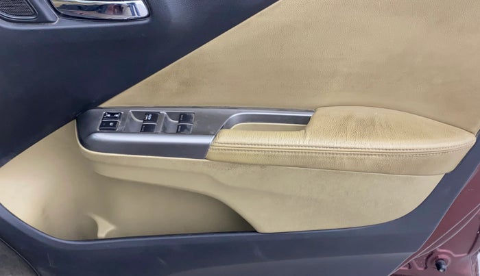 2016 Honda City 1.5L I-VTEC VX (O) MT, Petrol, Manual, 84,774 km, Driver Side Door Panels Control