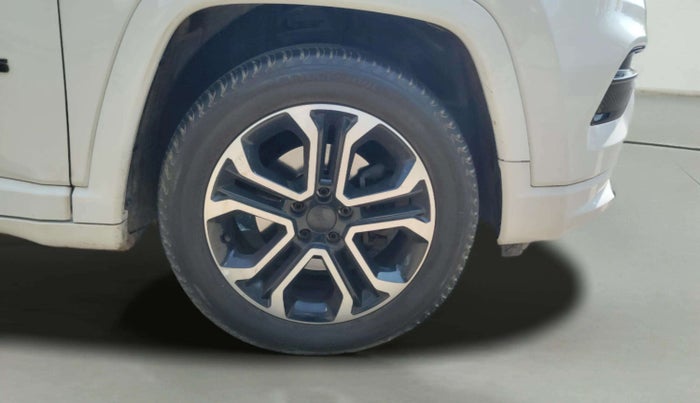 2021 Jeep Compass MODEL S (O) 1.4 PETROL DCT, Petrol, Automatic, 52,858 km, Right Front Wheel