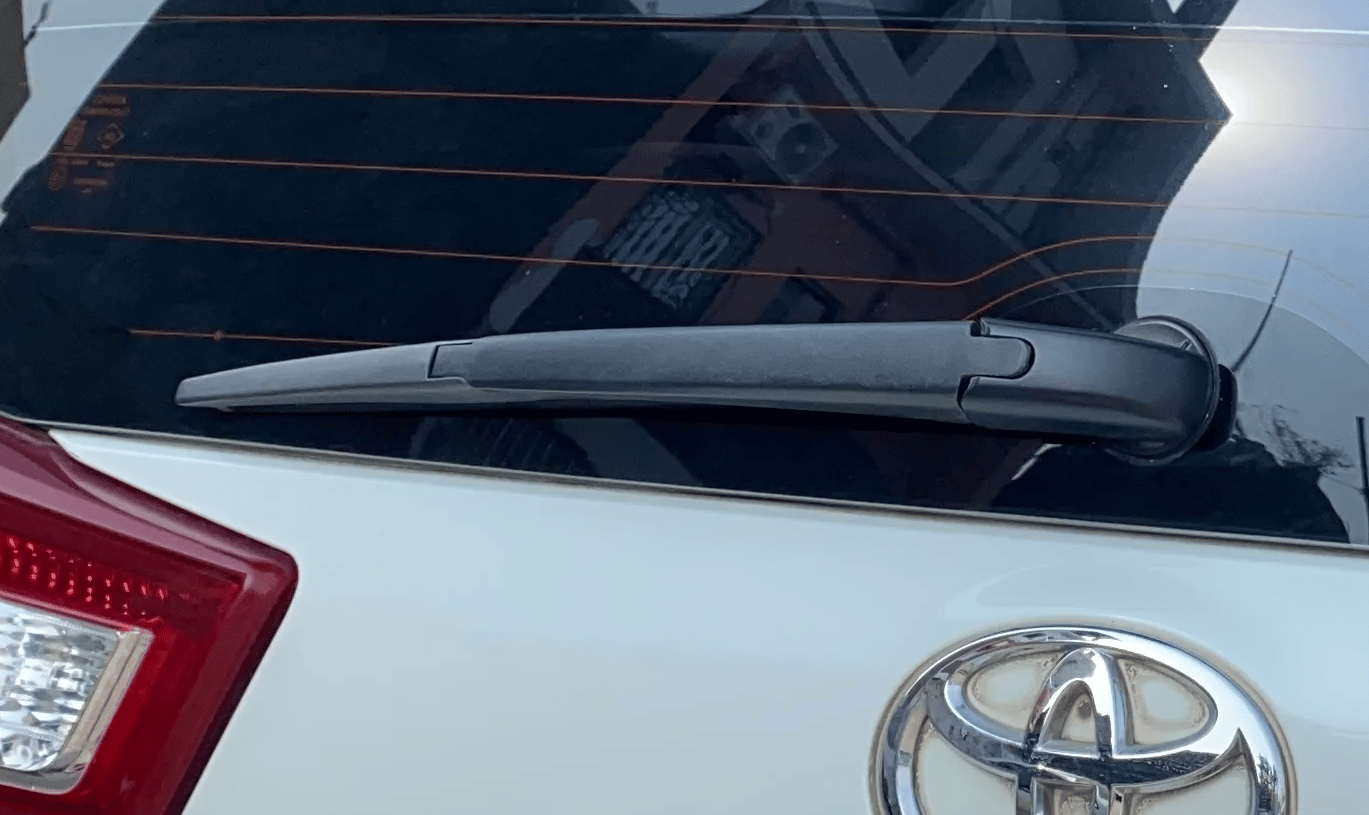 2017 Toyota Innova Crysta 2.8 ZX AT 7 STR, Diesel, Automatic, 69,561 km, Rear Wiper
