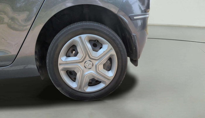 2022 Tata ALTROZ XM PLUS PETROL, Petrol, Manual, 68,671 km, Left Rear Wheel