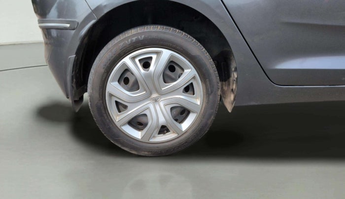 2022 Tata ALTROZ XM PLUS PETROL, Petrol, Manual, 68,671 km, Right Rear Wheel