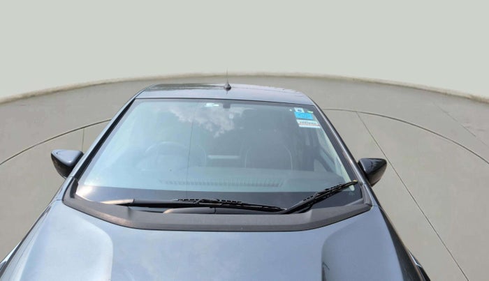 2022 Tata ALTROZ XM PLUS PETROL, Petrol, Manual, 68,671 km, Front Windshield