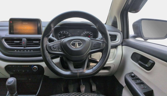 2022 Tata ALTROZ XM PLUS PETROL, Petrol, Manual, 68,671 km, Steering Wheel Close Up
