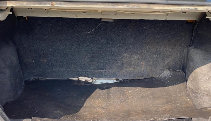 2013 Maruti Swift Dzire VDI, Diesel, Manual, 1,12,188 km, Boot Inside