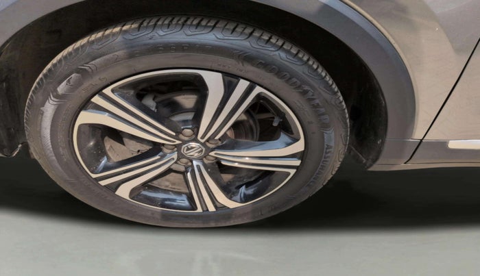 2023 MG ASTOR SHARP 1.5 CVT, Petrol, Automatic, 20,166 km, Right Rear Wheel