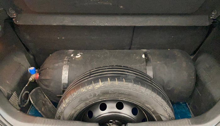 2020 Maruti IGNIS ZETA 1.2, CNG, Manual, 1,23,362 km, Boot Inside