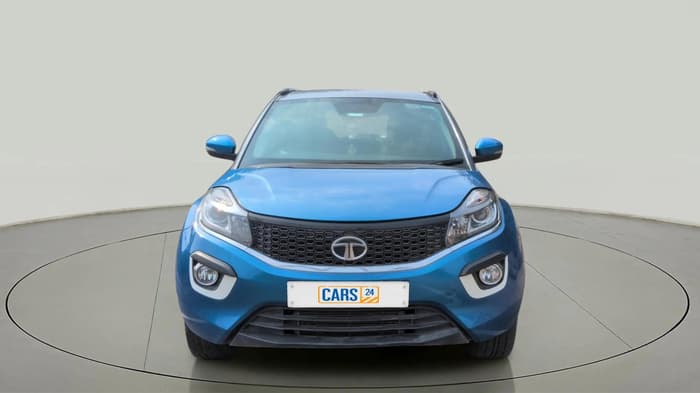 2017 Tata NEXON XZ PLUS DIESEL DUAL TONE, Diesel, Manual, 1,03,853 km, Front