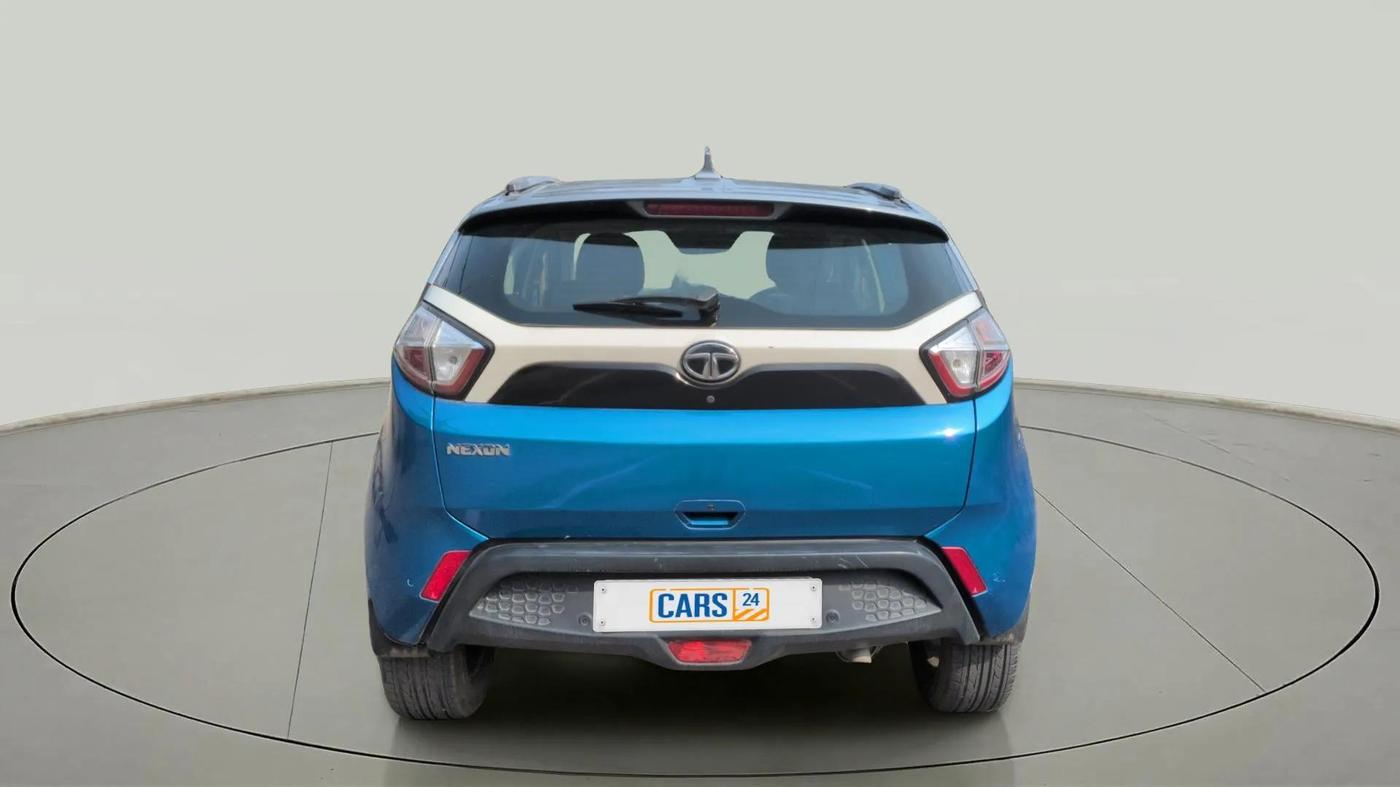 2017 Tata NEXON XZ PLUS DIESEL DUAL TONE, Diesel, Manual, 1,03,853 km, Back/Rear