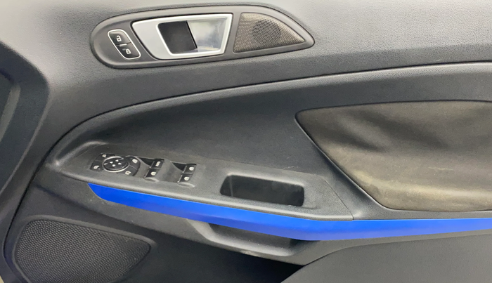 2018 Ford Ecosport TITANIUM 1.5L SIGNATURE EDITION (SUNROOF) DIESEL, Diesel, Manual, 1,29,502 km, Driver Side Door Panels Control