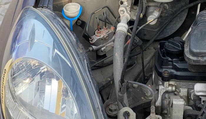 2013 Honda Brio S MT, CNG, Manual, 90,978 km, Engine View - Right