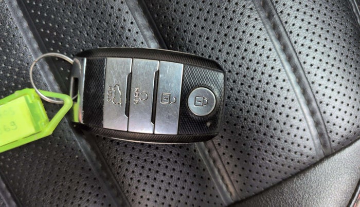 2022 KIA SELTOS GTX PLUS DCT 1.4 PETROL, Petrol, Automatic, 51,784 km, Key Close Up