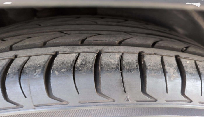 2022 KIA SELTOS GTX PLUS DCT 1.4 PETROL, Petrol, Automatic, 51,784 km, Right Front Tyre Tread