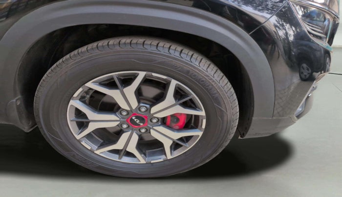 2022 KIA SELTOS GTX PLUS DCT 1.4 PETROL, Petrol, Automatic, 51,784 km, Right Front Wheel