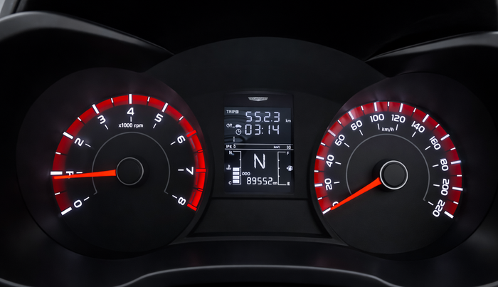 2021 Mahindra XUV300 W6 1.2 PETROL, Petrol, Manual, 89,530 km, Odometer Image