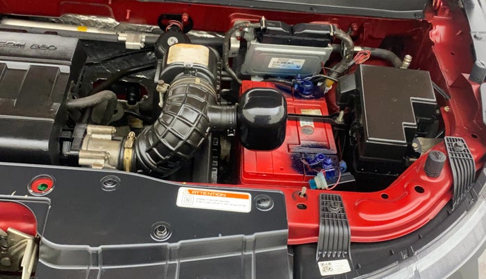 2018 Mahindra KUV 100 NXT K2+ P 6 STR, Petrol, Manual, 45,423 km, Engine View - Left