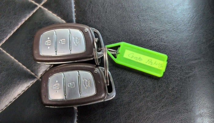 2019 Hyundai Creta SX AT 1.6 PETROL, Petrol, Automatic, 88,537 km, Key Close Up