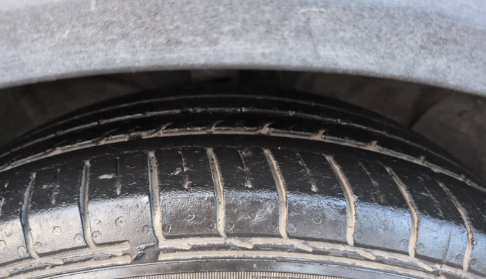 2019 Hyundai Creta SX AT 1.6 PETROL, Petrol, Automatic, 88,537 km, Left Rear Tyre Tread