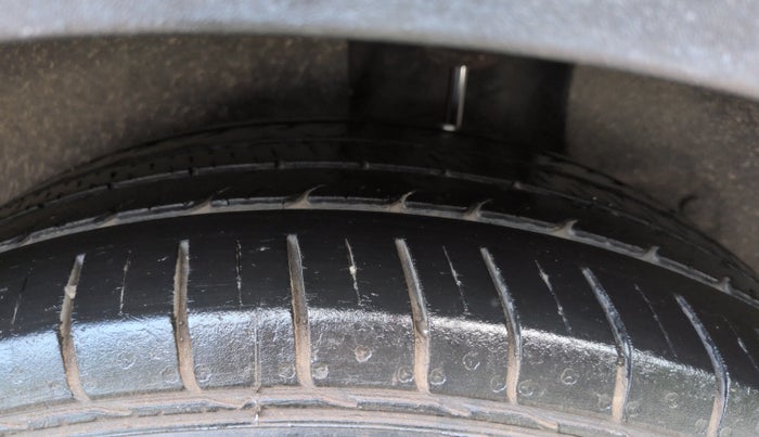 2019 Hyundai Creta SX AT 1.6 PETROL, Petrol, Automatic, 88,537 km, Left Front Tyre Tread