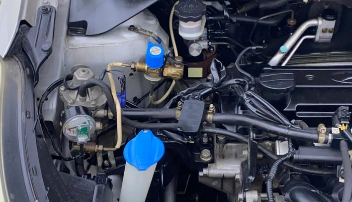 2016 Hyundai i20 Active 1.2 S, CNG, Manual, 67,663 km, Engine View - Right