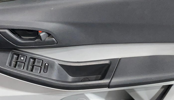 2023 Tata Tiago XT PETROL, Petrol, Manual, 5,974 km, Driver Side Door Panels Control