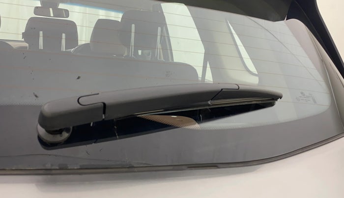 2023 MG HECTOR PLUS SHARP PRO 1.5 PETROL TURBO CVT 7 STR, Petrol, Automatic, 49,775 km, Rear Wiper