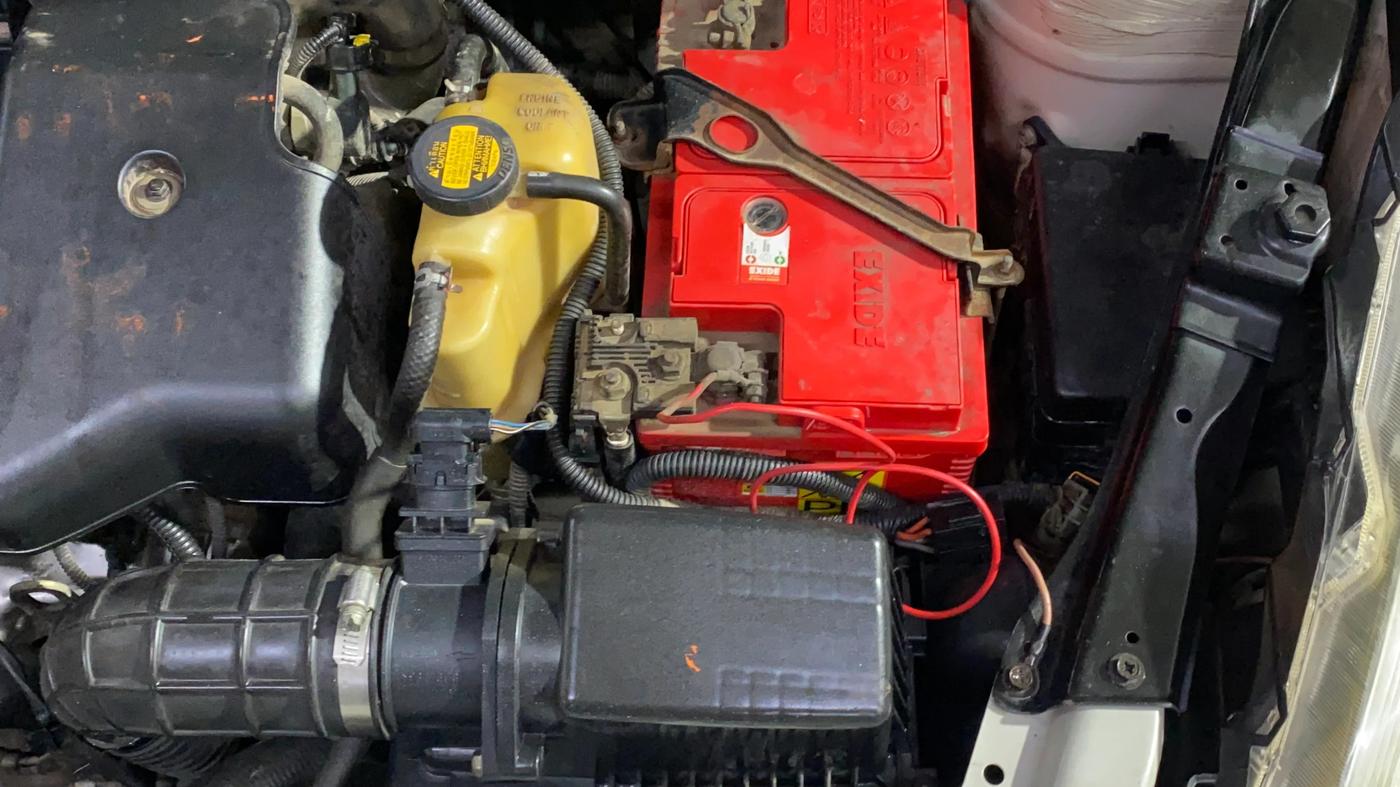 2013 Maruti Swift VDI, Diesel, Manual, 83,985 km, Engine View - Left