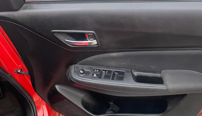 2021 Maruti Swift VXI, Petrol, Manual, 44,249 km, Driver Side Door Panels Control