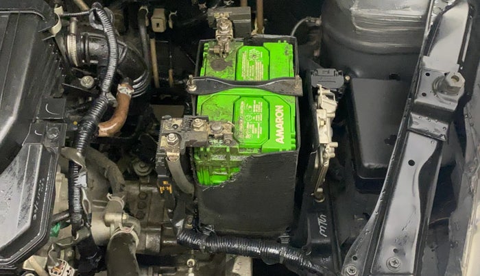 2015 Maruti Swift VXI, Petrol, Manual, 92,771 km, Engine View - Left