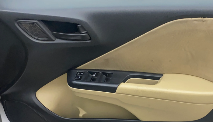 2016 Honda City 1.5L I-VTEC SV CVT, Petrol, Automatic, 88,593 km, Driver Side Door Panels Control