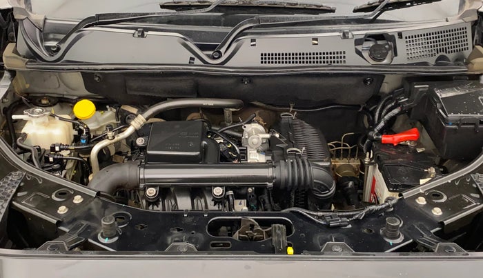 2022 Nissan MAGNITE XL, Petrol, Manual, 45,858 km, Engine View