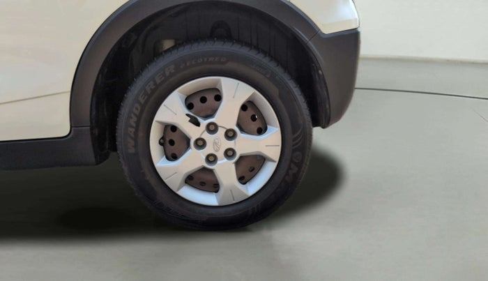 2021 Mahindra XUV300 W6 1.2 PETROL, Petrol, Manual, 58,657 km, Left Rear Wheel