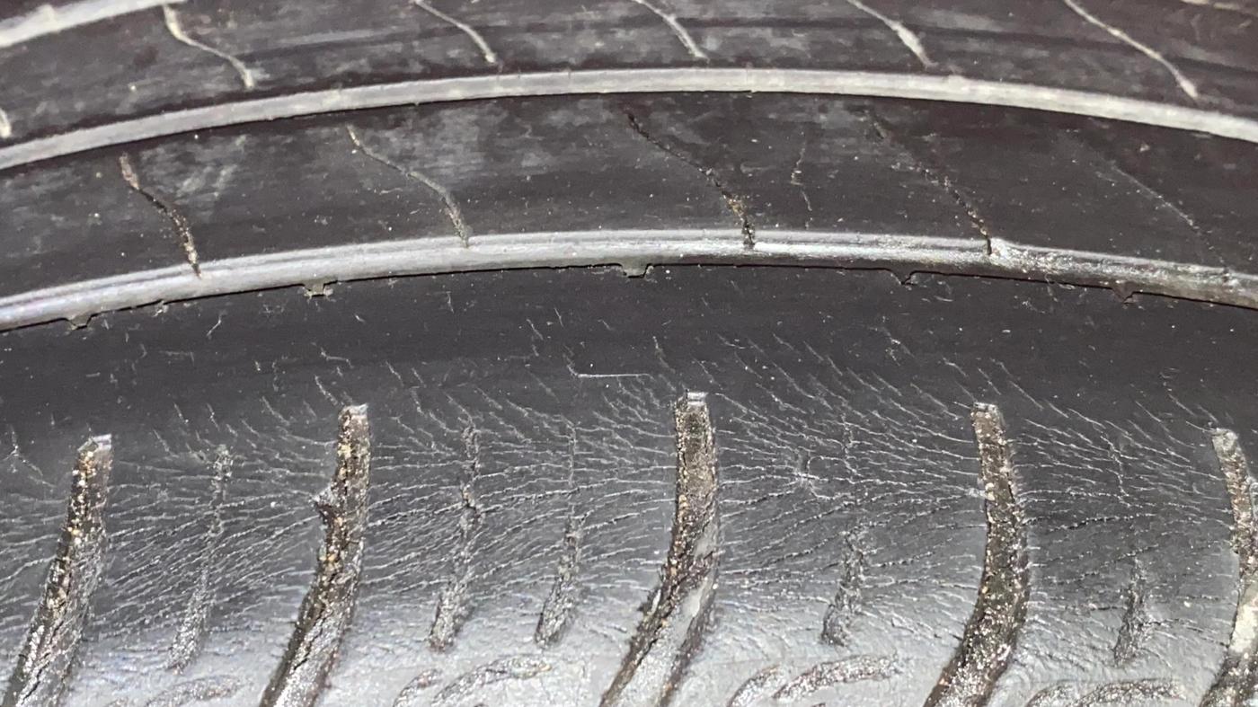 2022 Tata ALTROZ XM PLUS PETROL, Petrol, Manual, 83,213 km, Right Rear Tyre Tread