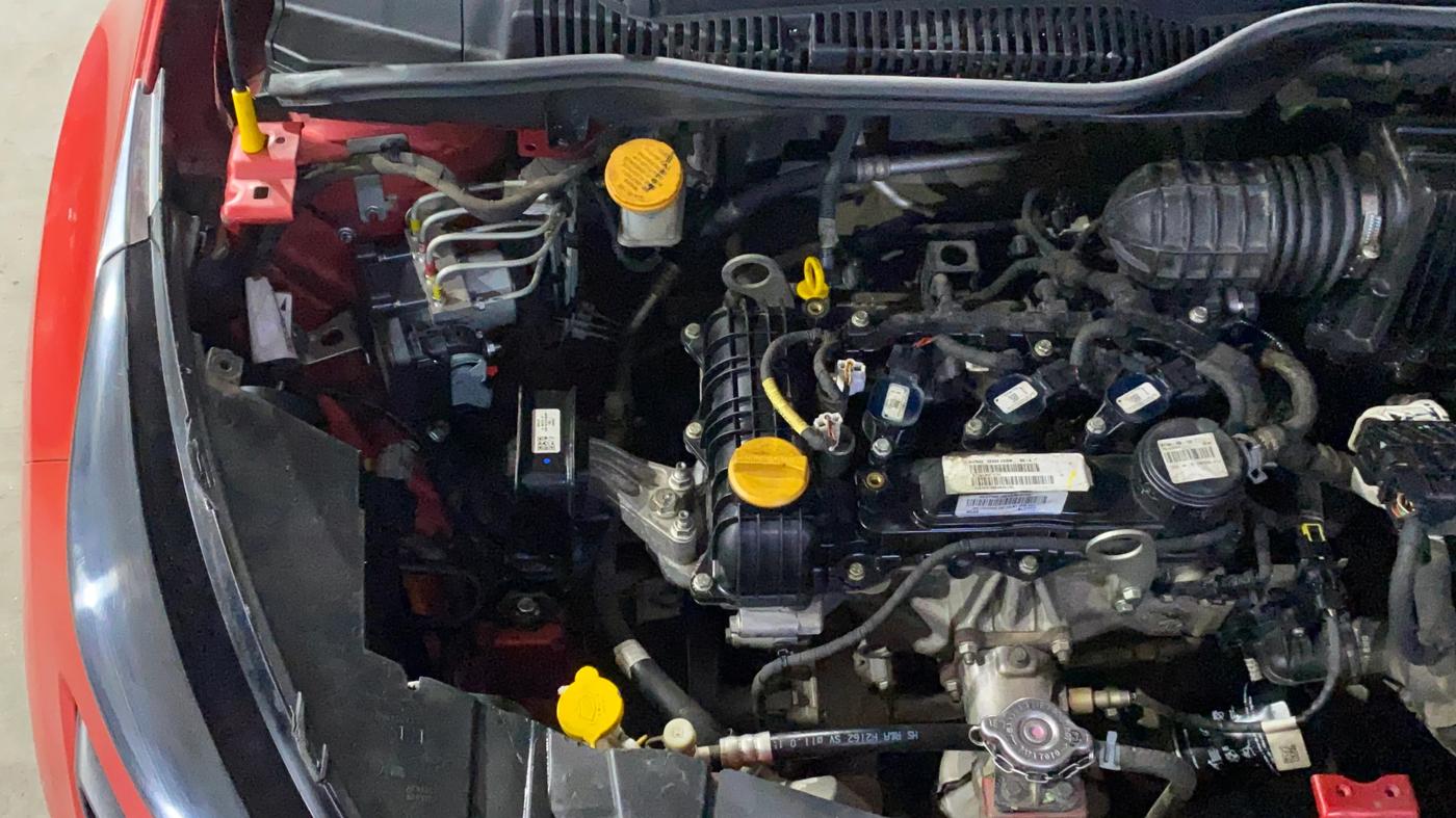 2022 Tata ALTROZ XM PLUS PETROL, Petrol, Manual, 83,213 km, Engine View - Right