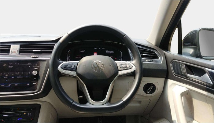 2023 Volkswagen TIGUAN ELEGANCE 2.0 TSI DSG, Petrol, Automatic, 16,608 km, Steering Wheel Close Up