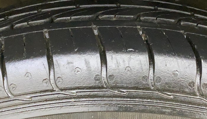 2021 Tata NEXON XE PETROL, Petrol, Manual, 25,339 km, Right Rear Tyre Tread
