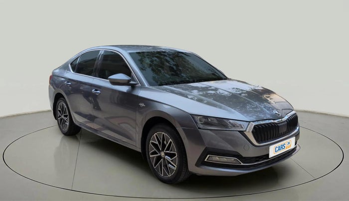 2021 Skoda Octavia L&K 2.0 AT, Petrol, Automatic, 47,214 km, Right Front Diagonal