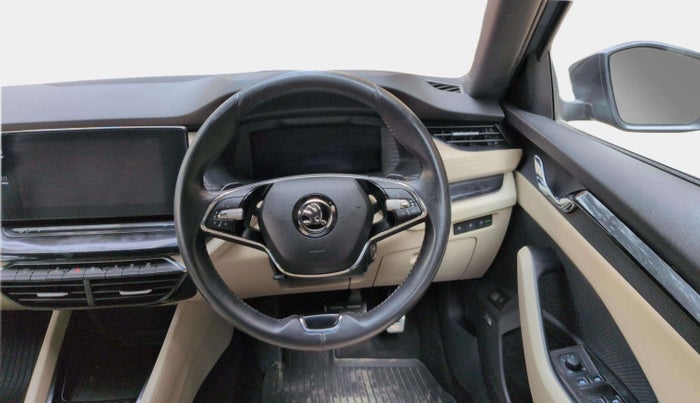 2021 Skoda Octavia L&K 2.0 AT, Petrol, Automatic, 47,214 km, Steering Wheel Close Up