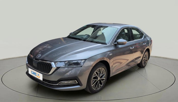 2021 Skoda Octavia L&K 2.0 AT, Petrol, Automatic, 47,214 km, Left Front Diagonal