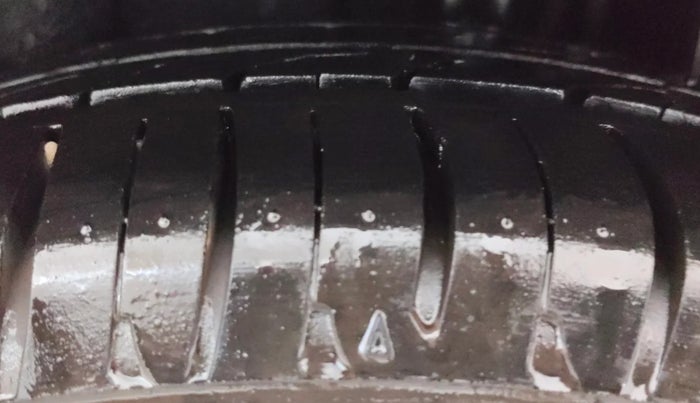 2014 Toyota Etios G, Petrol, Manual, 43,706 km, Left Rear Tyre Tread