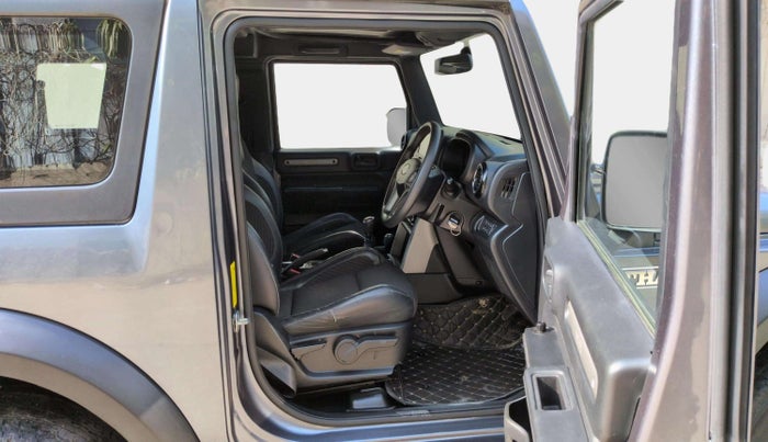 2022 Mahindra Thar LX HARD TOP 4WD MT, Diesel, Manual, 41,707 km, Right Side Front Door Cabin