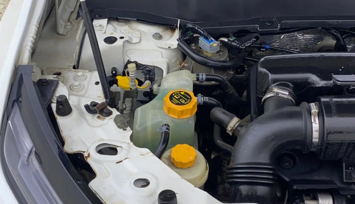 2021 Tata Harrier XZA 2.0L, Diesel, Automatic, 52,858 km, Engine View - Right