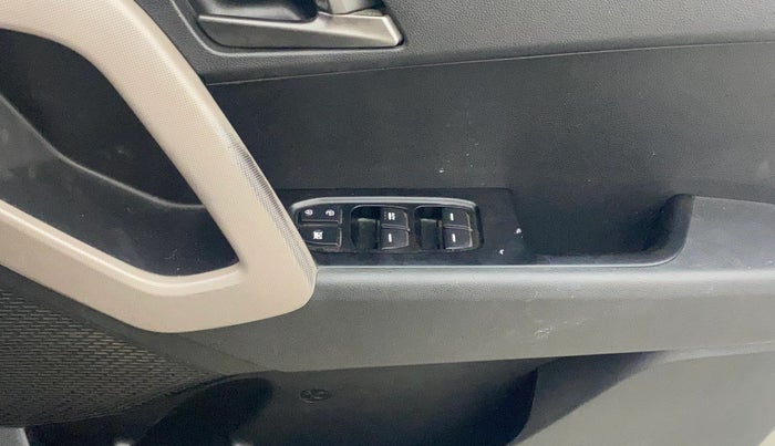 2017 Hyundai Creta SX PLUS 1.6 DIESEL, Diesel, Manual, 95,304 km, Driver Side Door Panels Control