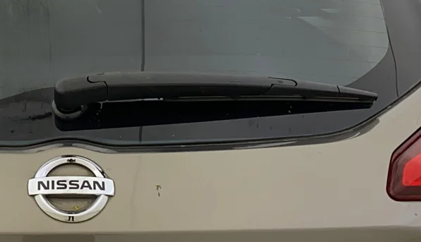 2021 Nissan Kicks XV PREMIUM TURBO 1.3 CVT, Petrol, Automatic, 68,332 km, Rear Wiper