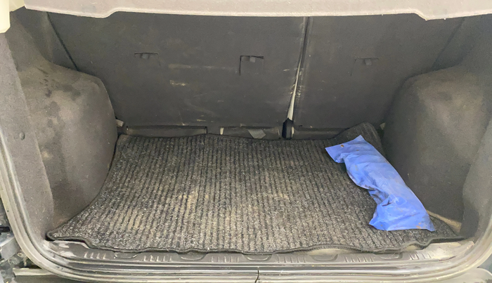 2016 Ford Ecosport TREND 1.5L DIESEL, Diesel, Manual, 1,00,798 km, Boot Inside