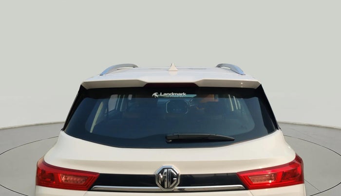 2022 MG HECTOR SHINE 1.5 PETROL TURBO CVT, Petrol, Automatic, 18,158 km, Rear Windshield