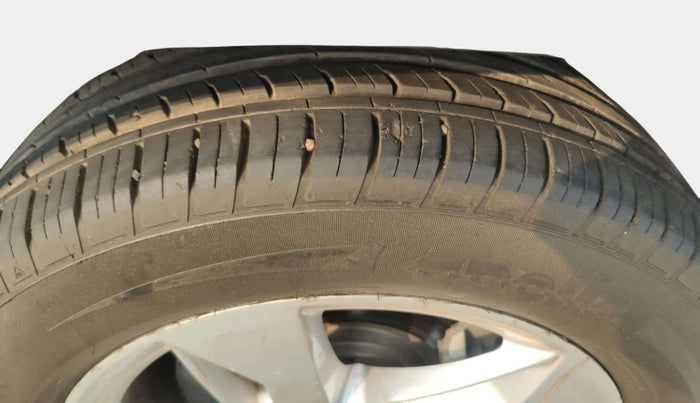 2022 MG HECTOR SHINE 1.5 PETROL TURBO CVT, Petrol, Automatic, 18,158 km, Right Rear Tyre Tread