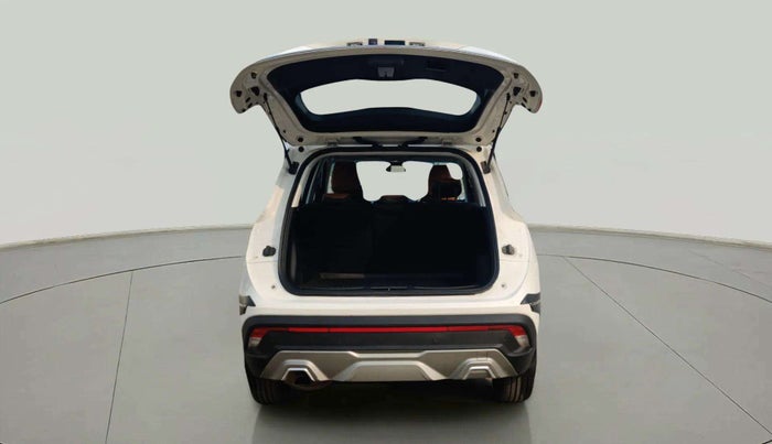 2022 MG HECTOR SHINE 1.5 PETROL TURBO CVT, Petrol, Automatic, 18,158 km, Boot Door Open