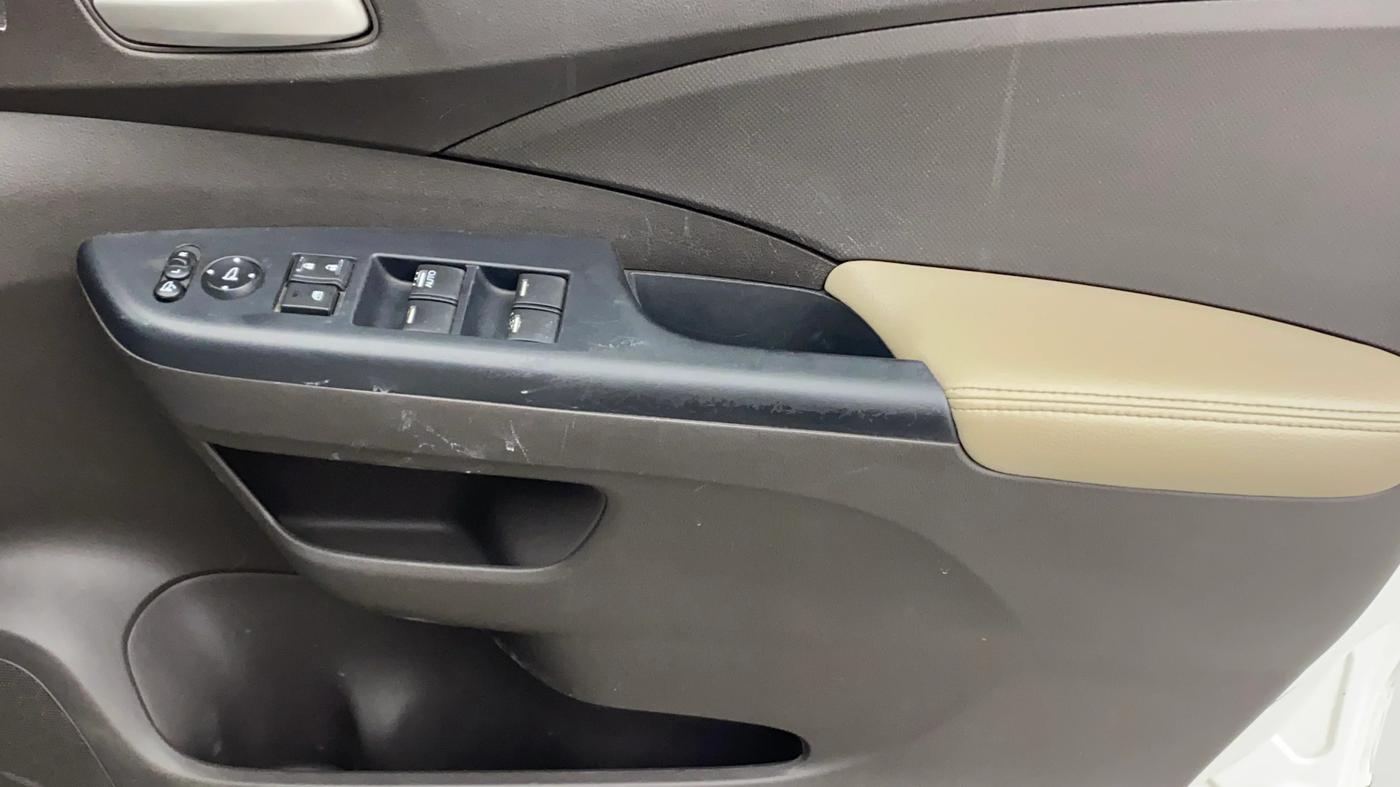 2014 Honda CRV 2.0L I-VTEC 2WD AT, Petrol, Automatic, 1,30,612 km, Driver Side Door Panels Control